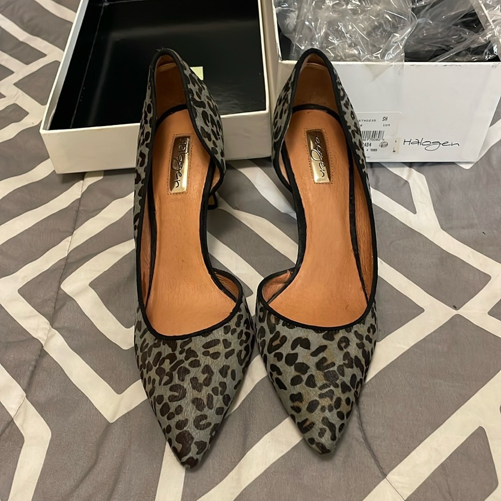 Halogen Cheetah Print Heels NIB brand new sexy shoes